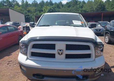 2011 Dodge Ram 1500 z USA, uszkodzony, nr VIN 3D7JV1ET0BG602741